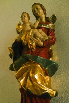 Marienfigur in der Altenheimkapelle